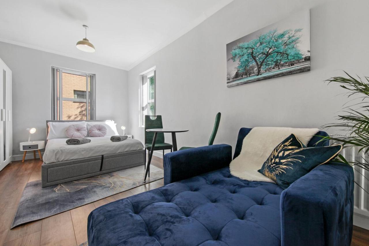 Stunning Studio Flat With Free On-Street Parking! Stadtteil Plumstead Exterior foto
