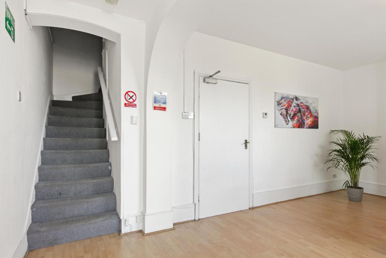 Stunning Studio Flat With Free On-Street Parking! Stadtteil Plumstead Exterior foto