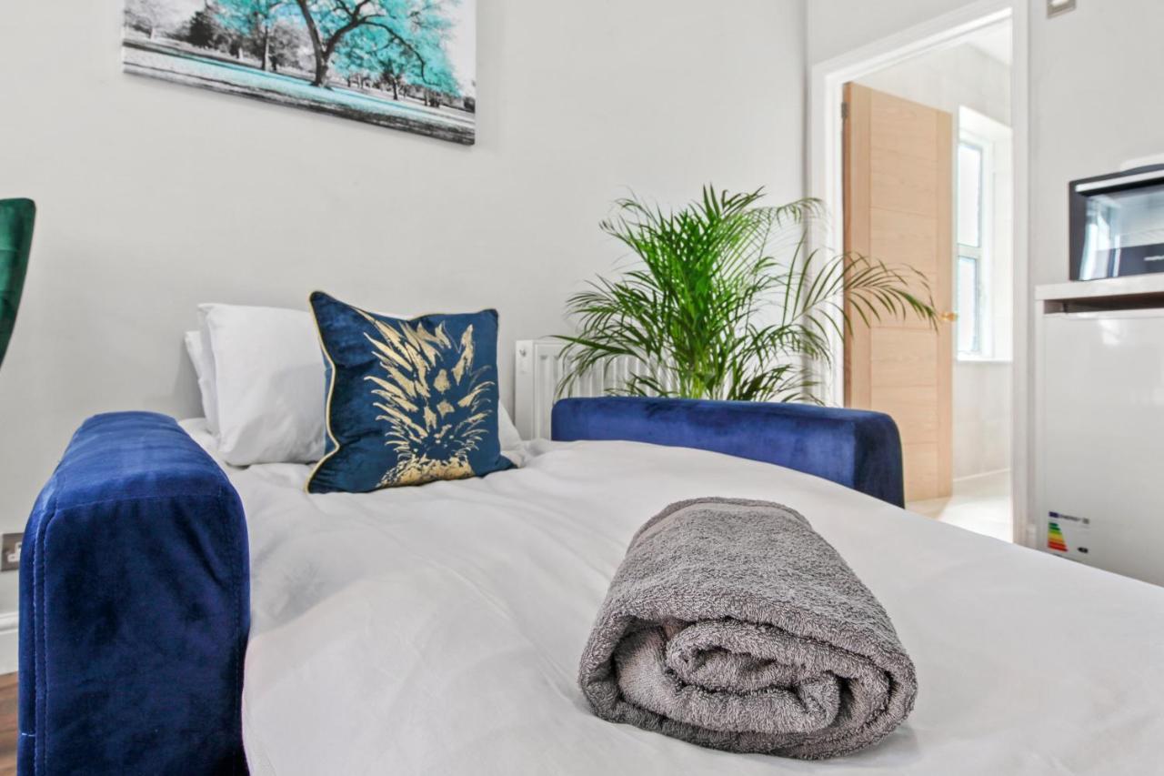 Stunning Studio Flat With Free On-Street Parking! Stadtteil Plumstead Exterior foto